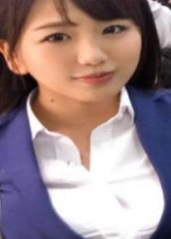 身穿浅蓝色OL的制服美女完结